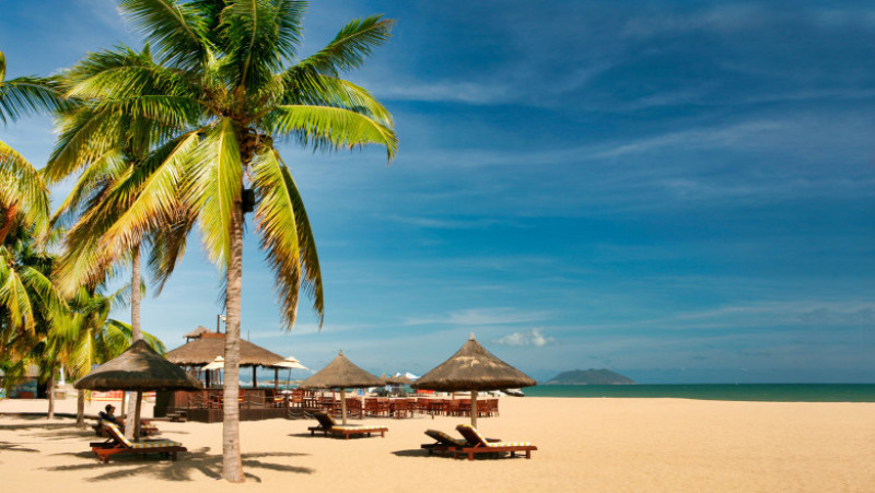 Plaja tropicala in Hainan, China. FOTO: Getty Images