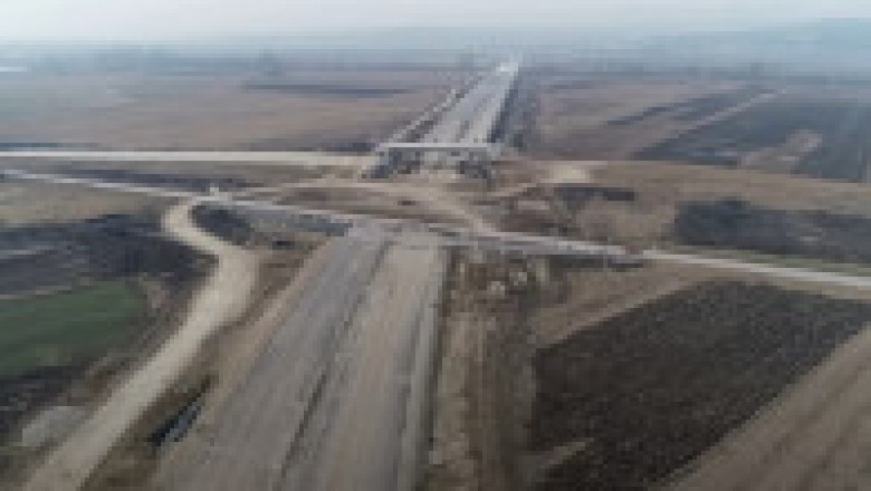 Filmare aeriană realizată pe lotul 2 al Autostrăzii A10, Alba Iulia-Aiud. FOTO: captura Youtube | Poza 4 din 5