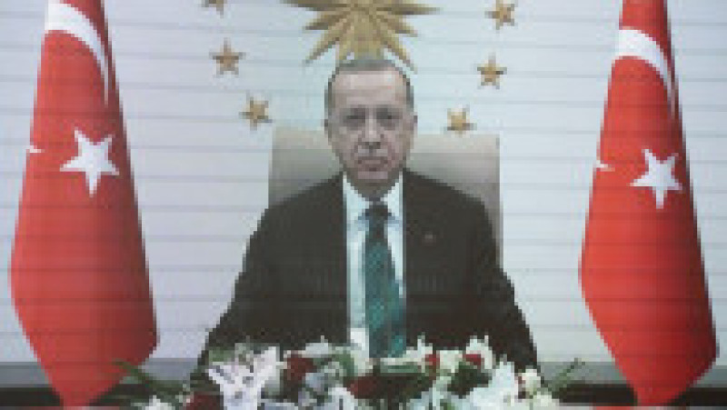 Președintele turc, Recep Erdogan, în videoconferință cu Vladimir Putin cu ocazia inaugurării lucrărilor la reactorul 3 al centralei de la Akkuyu, din provincia Mersin, pe care o construiesc rușii Foto: Profimedia | Poza 1 din 6