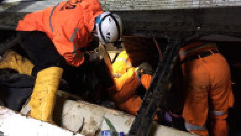 27 de morți și 39 de răniți într-un accident, în Indonezia FOTO: Profimedia Images | Poza 3 din 4