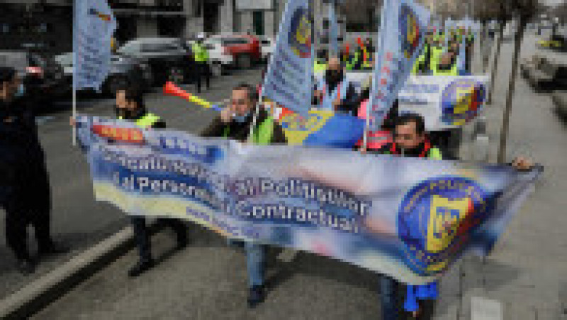 Protest cu fumigene in fața Ministerului de Interne. Foto: InquamPhotos / Octav Ganea | Poza 4 din 4