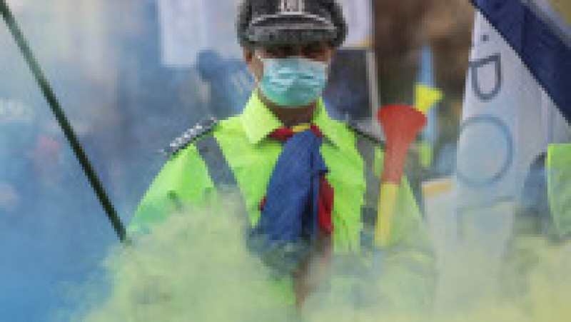 Protest cu fumigene in fața Ministerului de Interne. Foto: InquamPhotos / Octav Ganea | Poza 2 din 4