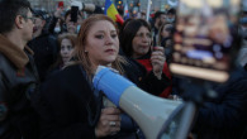 Diana Șoșoacă la protestul din Piața Victoriei. Foto: InquamPhotos/ Octav Ganea | Poza 2 din 4
