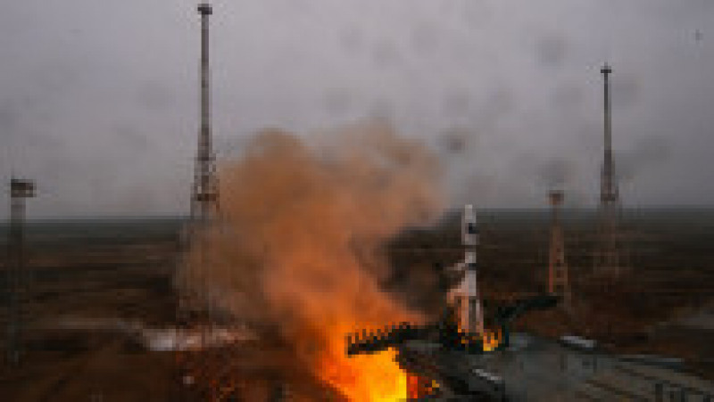 Imagini surprinse de la lansarea rachetei Soyuz. Foto: Twitter / Roscosmos | Poza 1 din 6