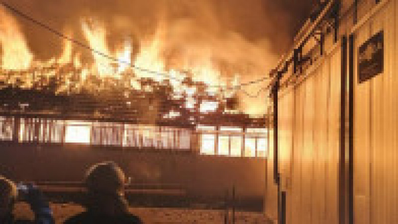 Incendiu violent la o fabrică de mobilă din Reghin. Foto: ISU Mureș | Poza 4 din 6