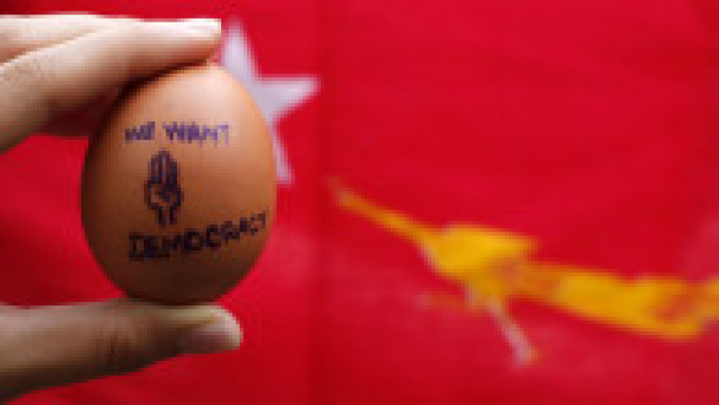 Manifestanții pro-democrație din Myanmar au desenat mesaje de protest pe ouăle de Paște. FOTO: Profimedia Images | Poza 6 din 6