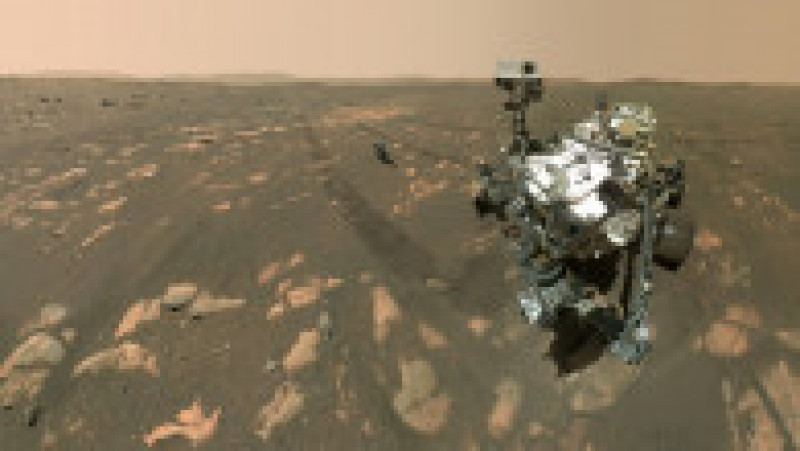 Selfie pe Marte cu roverul Perseverance și elicopterul Ingenuity. Foto: NASA | Poza 51 din 81