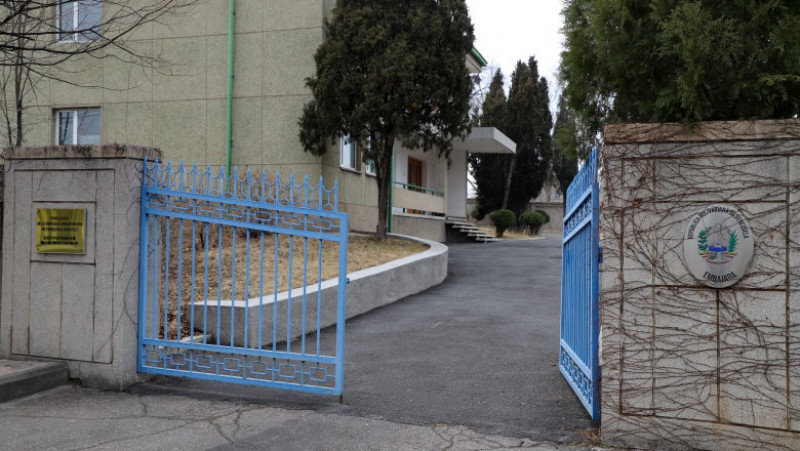 Ambasadele din Phenian sunt pustii FOTO: Facebook/ Russian Embassy in Pyongyang