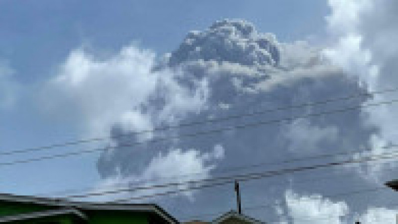 Erupția vulcanului La Soufriere din Caraibe. Foto: Profimedia Images | Poza 6 din 6