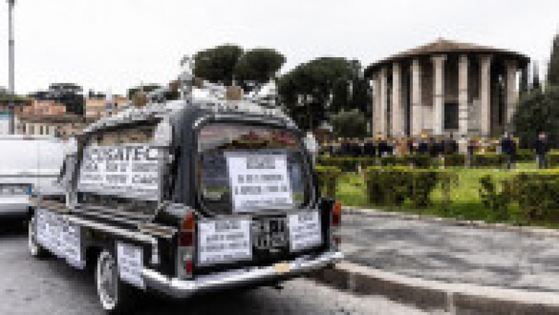 Scandalul cimitirelor pline din Roma FOTO: Profimedia Images | Poza 4 din 7