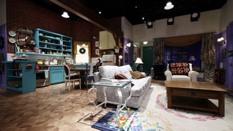 Fanii serialului „Friends” pot închiria apartamentul în care locuiau Monica și Rachel. Foto: Profimedia Images
