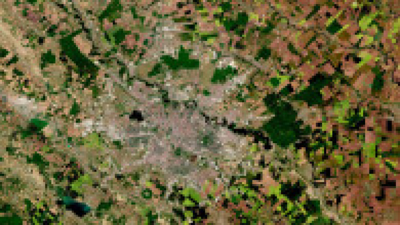 Imagine din satelit a Bucureștiului. Foto: EOHelp/ Twitter | Poza 5 din 16