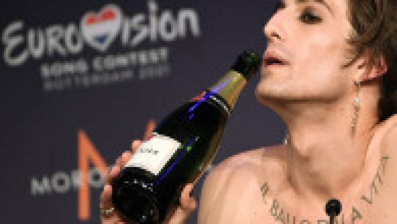 Damiano David a negat că a prizat cocaina, dar a băut șampanie în fața presei Foto: Profimedia | Poza 3 din 10