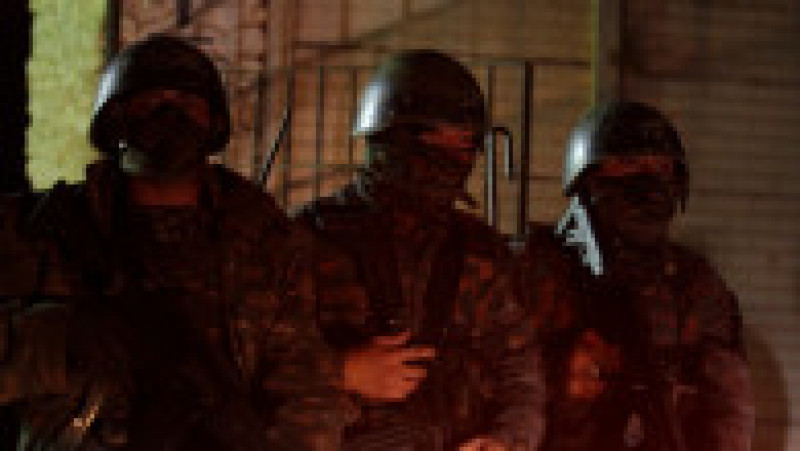 Soldați ai armatei din Guatemala, prezenți la închisoarea Cantel. Sursa foto: Profimedia Images | Poza 2 din 9