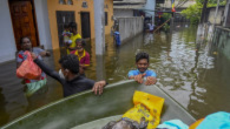 Muson în Sri Lanka: Cel puţin 17 morţi în urma inundaţiilor şi a alunecărilor de teren. Foto: Profimedia | Poza 5 din 11