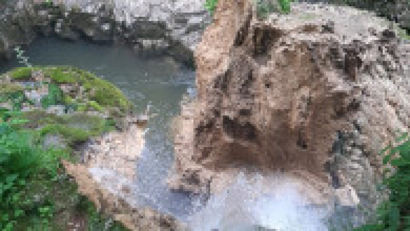 Cascada Bigăr s-a prăbușit | Poza 1 din 4