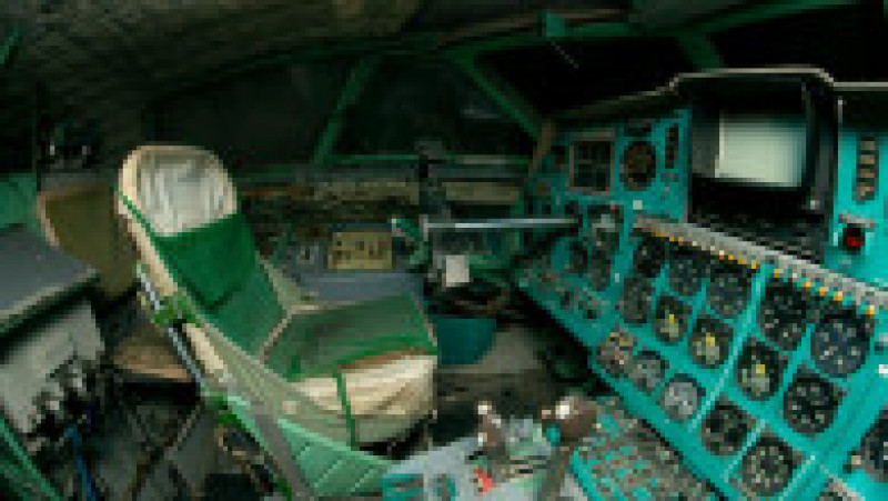 Cabina de pilotaj a Ekranoplanului A-90 Foto: Profimedia | Poza 18 din 20
