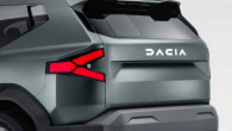 Noua identitate Dacia | Poza 5 din 5