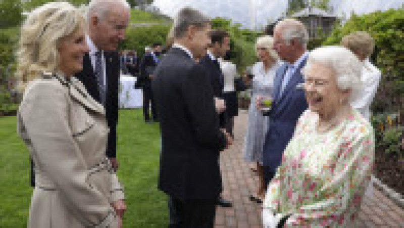 Regina Elisabeta a II-a a Marii Britanii a fost gazda unei recepţii în onoarea liderilor statelor din grupul G7. FOTO: Agerpres | Poza 5 din 5