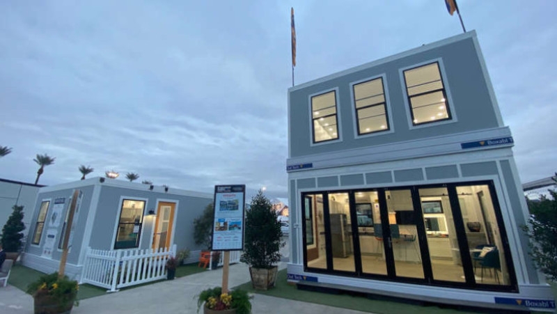 Modelul de casă în care locuiește Elon Musk FOTO: Boxabl