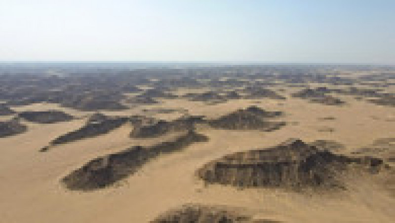 „Puțul Barhout” a apărut într-o zonă de deșert din Yemen, aproape de granița cu Omanul Foto: Profimedia | Poza 14 din 15