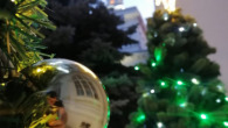 În plin cod galben de caniculă, Primăria Arad se pregătește deja pentru Crăciun. FOTO: Facebook Călin Bibarț | Poza 5 din 10