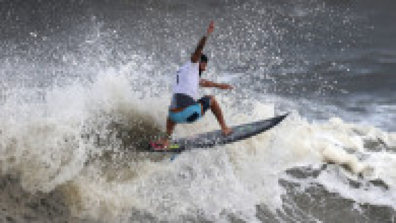 Brazilianul Italo Ferreira a devnit primul campion olimpic la surfing din istorie, la Jocurile Olimpice de la Tokyo. Foto: Profimedia Images | Poza 7 din 8