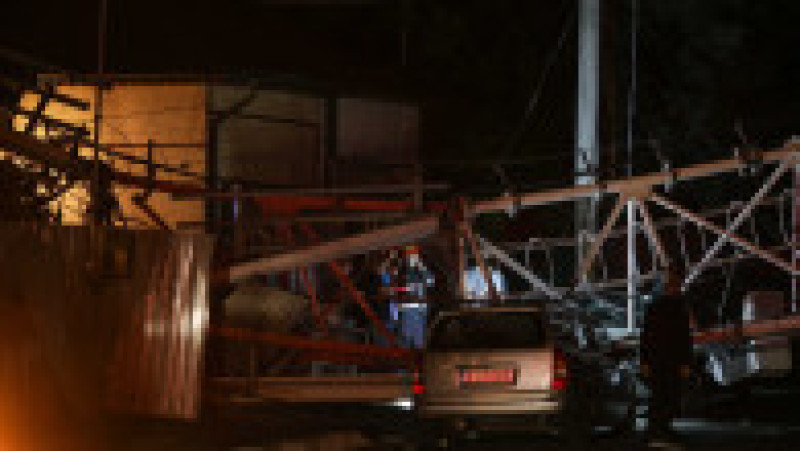 Urmările furtunii de miercuri seara din București. Foto: Inquam Photos// Octav Ganea | Poza 3 din 7