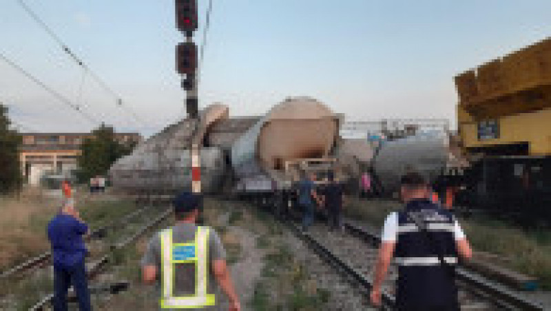 Un tren de marfă a intrat într-o altă garnitură care staționa la Fetești. Sursa foto: Federația Sindicatelor Mecanicilor de Locomotivă | Poza 1 din 28