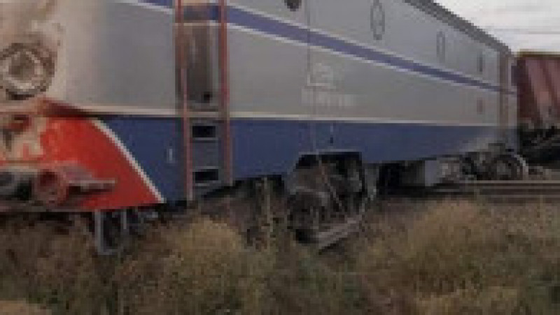 Un tren de marfă a intrat într-o altă garnitură care staționa la Fetești. Sursa foto: Federația Sindicatelor Mecanicilor de Locomotivă | Poza 16 din 28