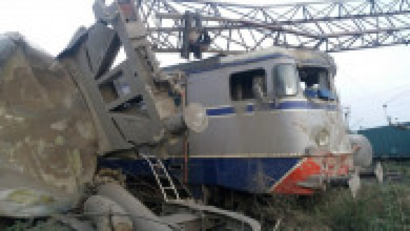 Un tren de marfă a intrat într-o altă garnitură care staționa la Fetești. Sursa foto: Federația Sindicatelor Mecanicilor de Locomotivă | Poza 18 din 28