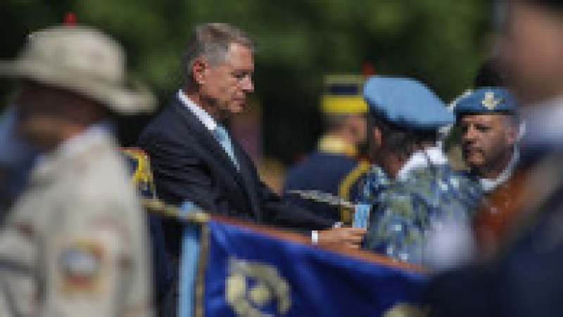Ceremonie militară organizată cu ocazia încheierii misiunii Armatei României în Afganistan, la Arcul de Triumf, în București, 21 iulie 2021. Foto: Inquam Photos / Octav Ganea | Poza 9 din 9