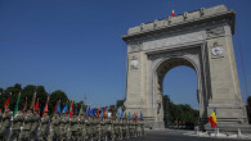 Ceremonie militară organizată cu ocazia încheierii misiunii Armatei României în Afganistan, la Arcul de Triumf, în București, 21 iulie 2021. Foto: Inquam Photos / Octav Ganea | Poza 6 din 9
