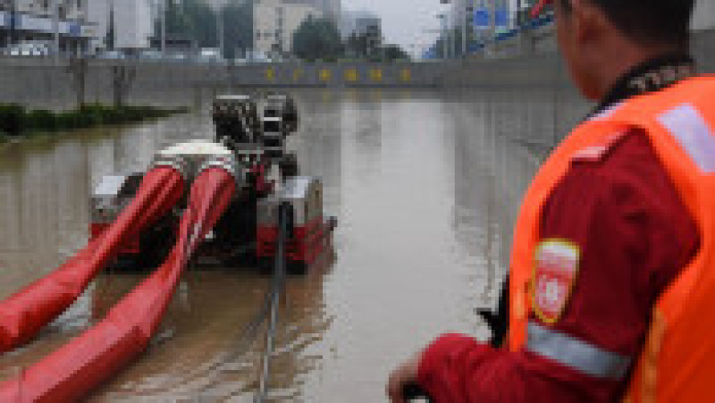 Inundații în Zhengzhou, capitala provinciei Henan, 22 iulie 2021. Sursa foto: Profimedia Images | Poza 3 din 17