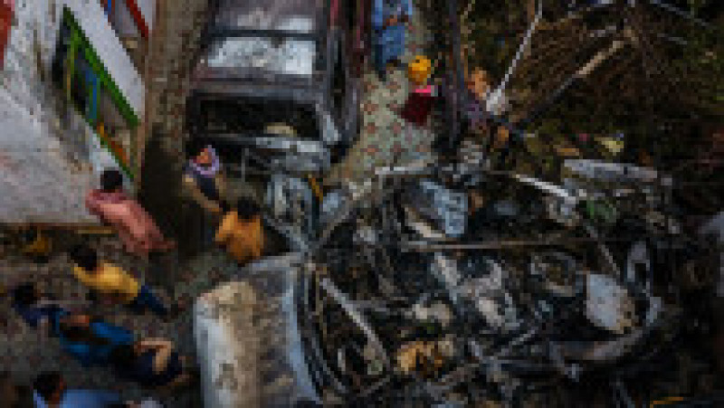 Rămășițele mașinii lovite de drona americană în Kabul. Foto: Profimedia | Poza 7 din 9