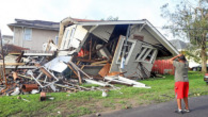 Uraganul Ida a devenit furtună tropicală, dar continuă să-și facă simțite efectele Foto: Profimedia Images | Poza 3 din 27