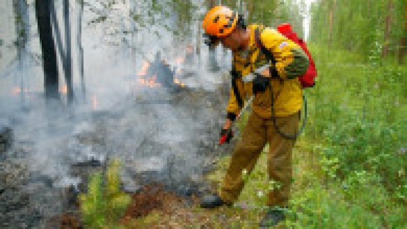 Incendii de vegetație în Iacuția. Sursa foto: Avialesookhrana Press Office/TAS / Profimedia Images | Poza 12 din 28
