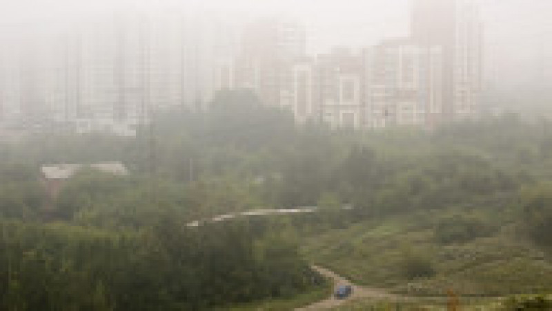 Orașul Irkutsk a fost cuprins de fumul incendiilor de vegetație din Iacuția. Imagine din 9 august 2021. Sursa foto: Alexei Kushnirenko / TASS / Profimedia Images | Poza 24 din 28