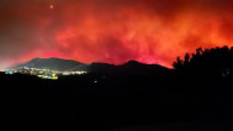 Un incendiu de vegetație de proporții a cuprins regiunea Var, din sudul Franţei. FOTO Profimedia Images | Poza 7 din 7