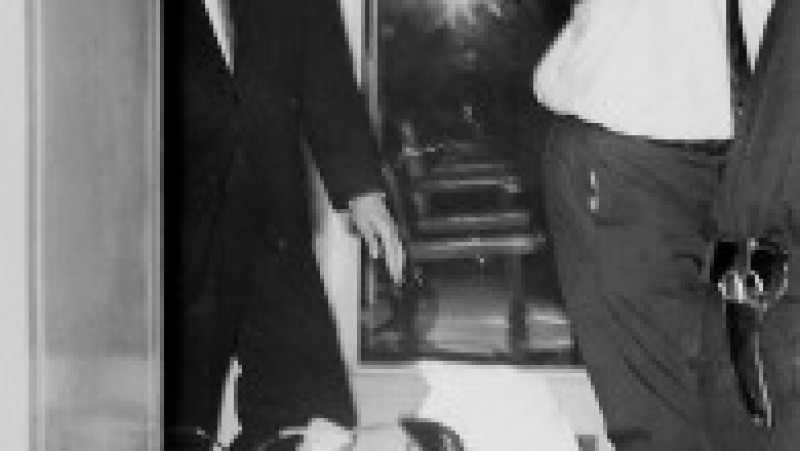 Senatorul Robert Kennedy a fost dus la spital și a fost operat, dar nu a supraviețuit Foto: Profimedia Images | Poza 6 din 8