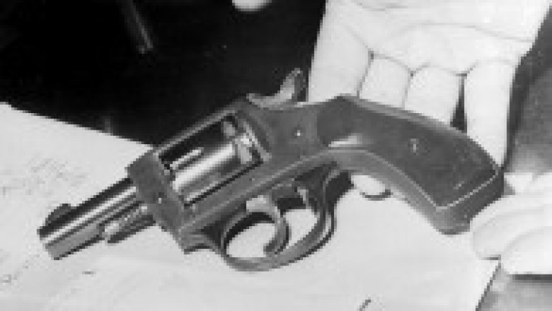 Revolverul de calibru 22 cu care a fost împușcat senatorul Robert Kennedy Foto: Profimedia Images | Poza 5 din 8