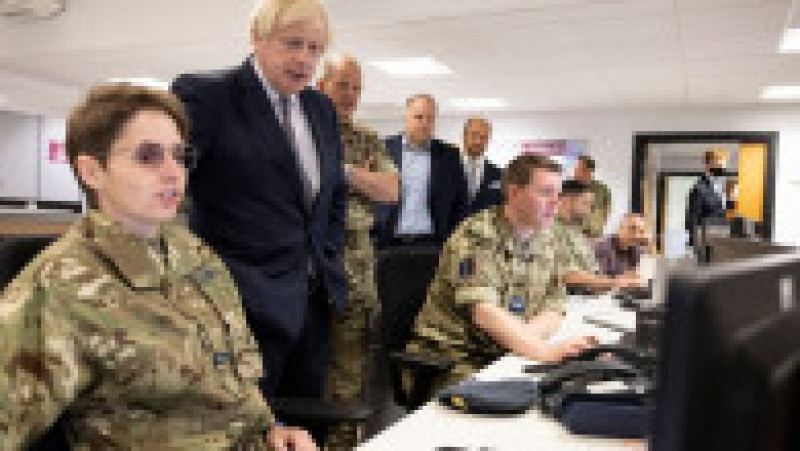 Premierul Boris Johnson le-a transmis un mesaj militarilor britanici și familiilor lor. Foto: Profimedia Images | Poza 5 din 8