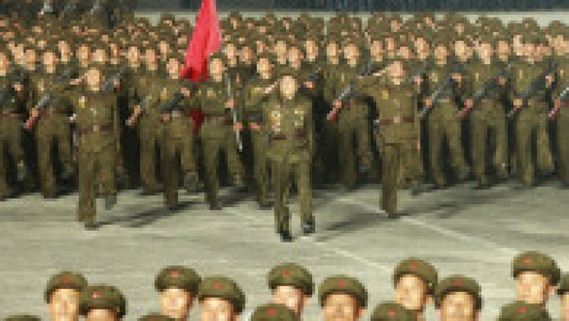 Agenția de stat nord-coreeană a publicat fotografiile de la parada nocturnă a Coreei de Nord. Foto: Profimedia Images | Poza 9 din 14