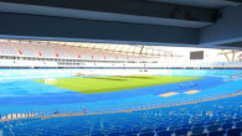 China a dăruit Cambodgiei un stadion de 150 de milioane de dolari. FOTO: Youtube | Poza 6 din 6