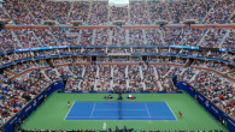 Cea mai mare arenă de tenis a lumii a găzduit meciul Răducanu - Fernandez Foto: Profimedia Images | Poza 2 din 45