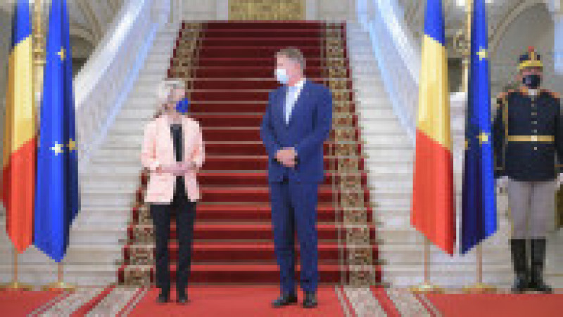 Președintele Comisiei Europene, Ursula von der Leyen și președintele României, Klaus Iohannis. Foto: presidency.ro | Poza 8 din 9