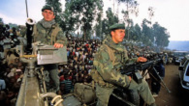 Trupele franceze intervin în Brutare, Rwanda. Iulie 1994. Sursa foto: Profimedia Images | Poza 29 din 31