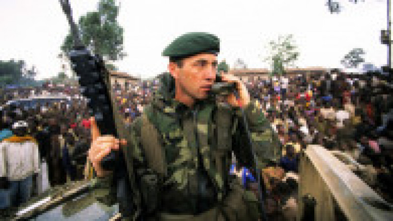 Trupele franceze intervin în Brutare, Rwanda. Iulie 1994. Sursa foto: Profimedia Images | Poza 28 din 31
