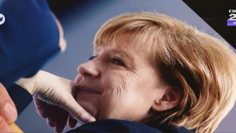Angela Merkel, într-una dintre cele mai cunoscute fotografii realizate de Laurence Chaperon Foto: captură video DW