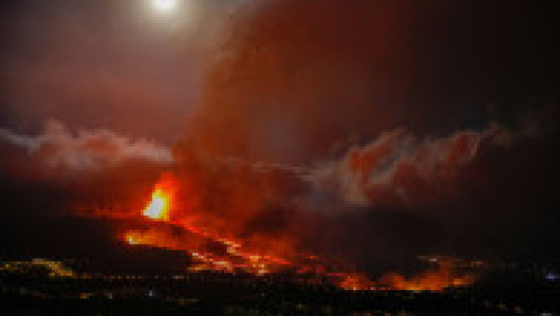 Vulcanul Cumbre Vieja se află în sudul insulei La Palma, care găzduiește aproximativ 80.000 de oameni. Foto: Profimedia Images | Poza 8 din 8